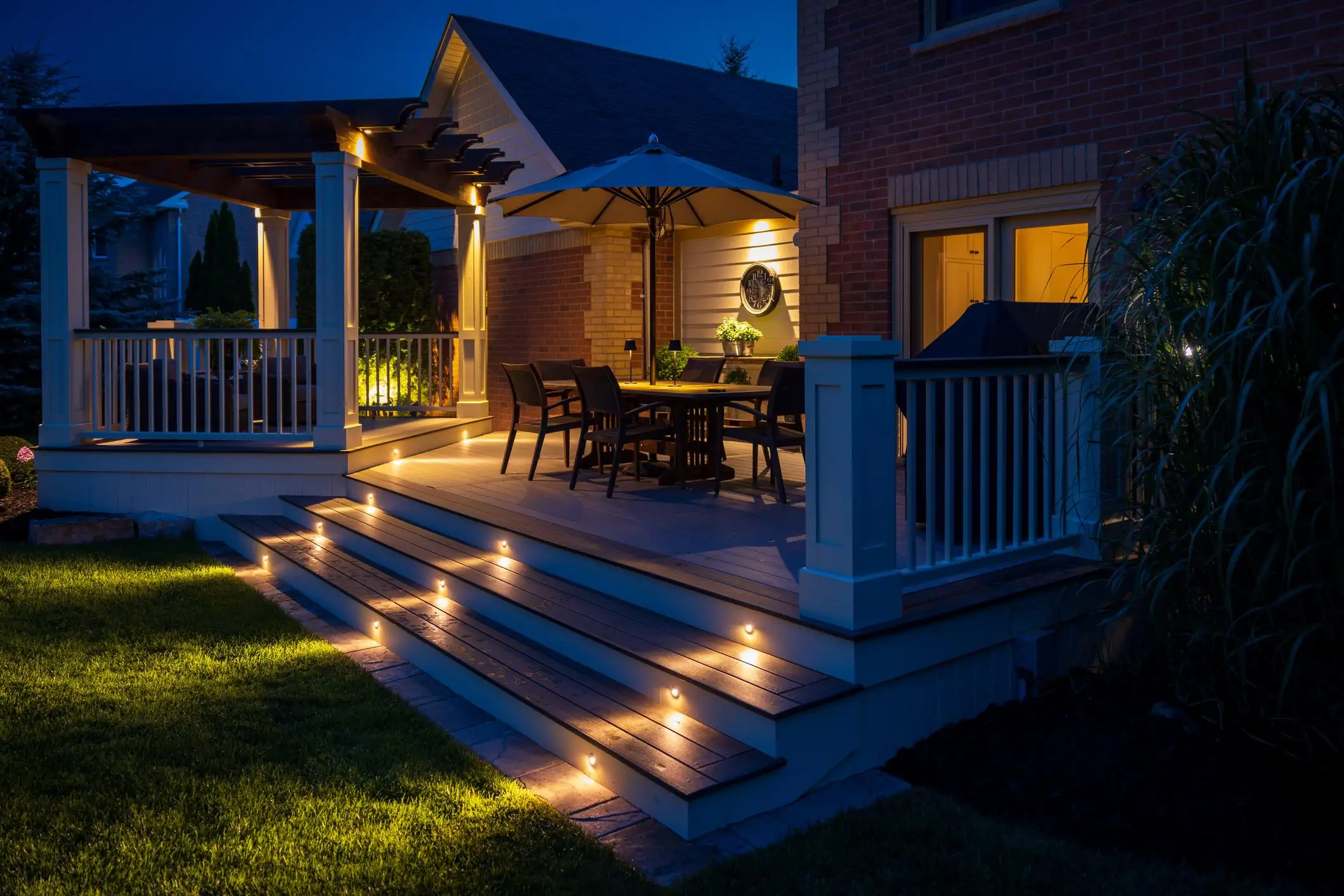 Deck & Patio Lighting